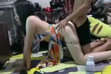 Cewek Manado Mulus Pasrah Digenjot Gaya Doggy
